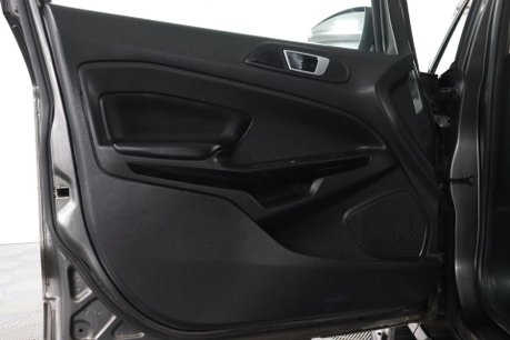 Ford Ecosport ST-LINE 44