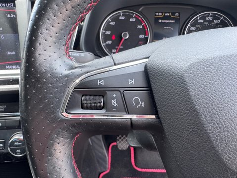 SEAT Leon TSI FR TECHNOLOGY 15