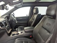 Jeep Grand Cherokee 3.0 Grand Cherokee Overland CRD Auto 4WD 5dr 35