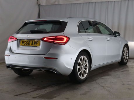 Mercedes-Benz A Class 1.3 A 180 Sport Executive Auto 5dr 5
