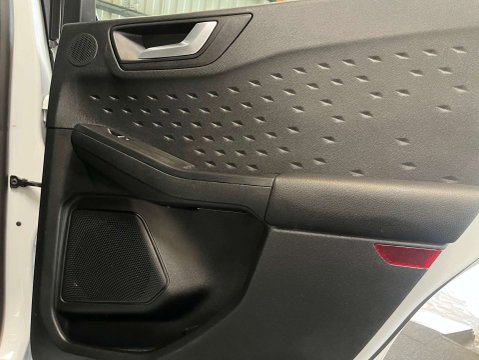 Ford Kuga 1.5 Kuga Titanium Edition 5dr 31