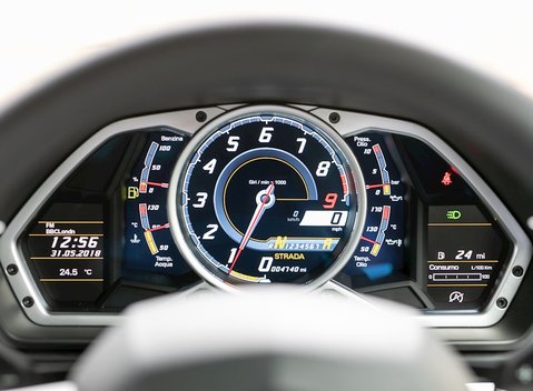 Lamborghini Aventador LP700-4 19