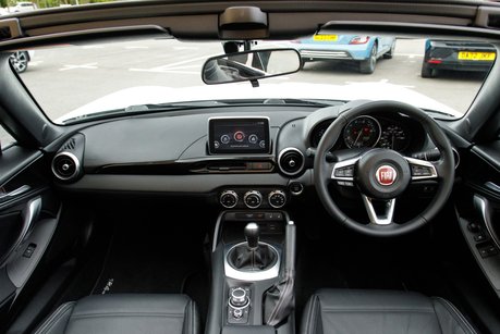 Fiat 124 Spider 1.4 Multiair S-DESIGN