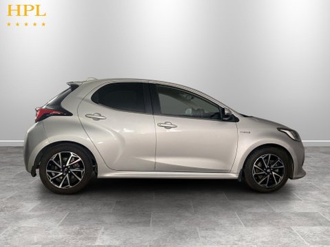 Toyota Yaris 1.5 VVT-h Design Hatchback 5dr Petrol Hybrid E-CVT Euro 6 (s/s) (116 ps) 8