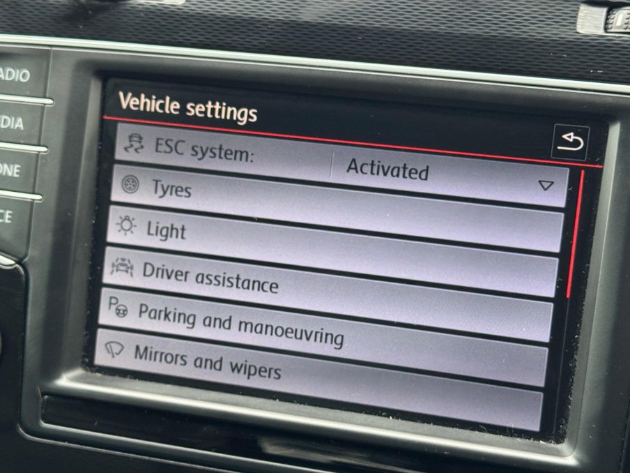 2016 Volkswagen Golf — image 21