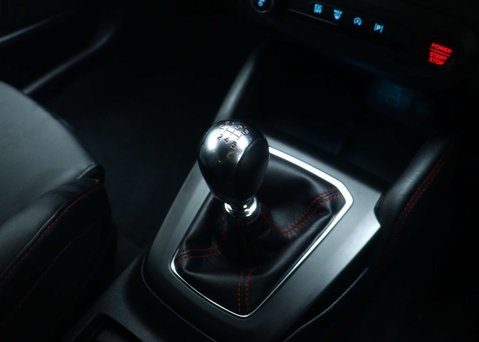 Ford Focus 2.3T EcoBoost ST Hatchback 5dr Petrol Manual Euro 6 (s/s) (280 ps) 30