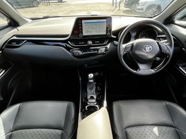 Toyota C-HR 2.0 C-HR Excel HEV CVT 5dr 2