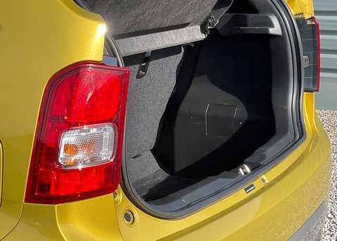 Suzuki Ignis SZ3 DUALJET MHEV 18