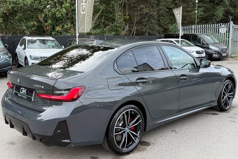 BMW 3 Series 330E M SPORT PHEV -VISIBILITY/TECH/PRO PACKS - HARMAN KARDON 3