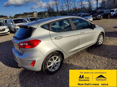 Ford Fiesta 1.0T EcoBoost Zetec Euro 6 (s/s) 5dr 18