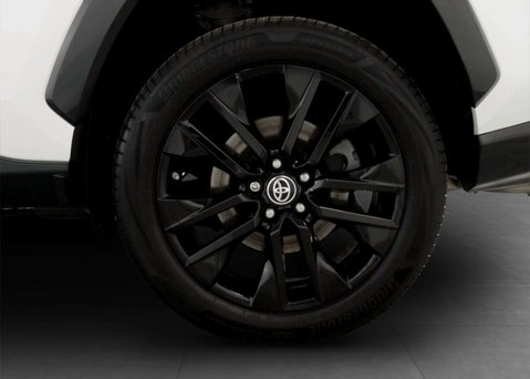 Toyota Rav4 2.5 RAV4 Dynamic HEV 4x2 CVT 5dr 36