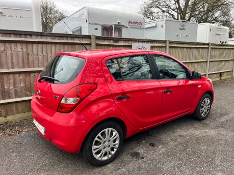 Hyundai i20 1.2 CLASSIC 5dr 3