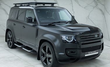 Land Rover Defender 110 V8 8