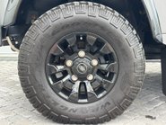 Land Rover Defender 90 TD Autobiography Station Wagon - 1/100 Made - LR Service History 28