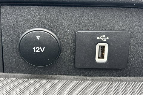 Ford Transit Custom 280 L1 130 ps Limited Panel Van - No VAT 27