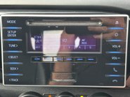 Toyota Hilux Active 4WD D-4D ECB Pickup 25