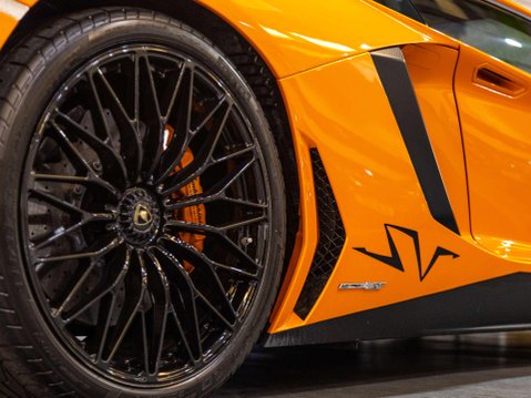 Lamborghini Aventador 6.5 V12 LP 750-4 Superveloce Coupe 2dr Petrol ISR 4WD Euro 6 (750 bhp) 68