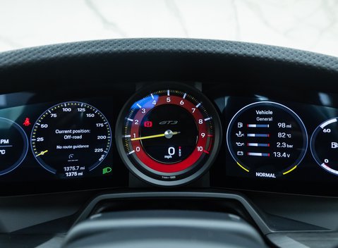 Porsche 911 GT3 TOURING (992) 15