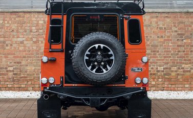 Land Rover Defender 110 Adventure Edition 5