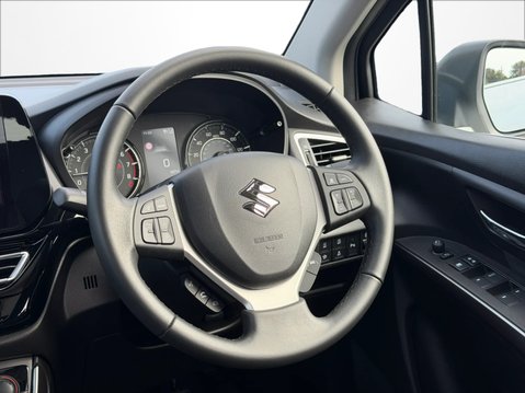 Suzuki S-Cross 1.4 Boosterjet 48V Hybrid Ultra 5dr 16
