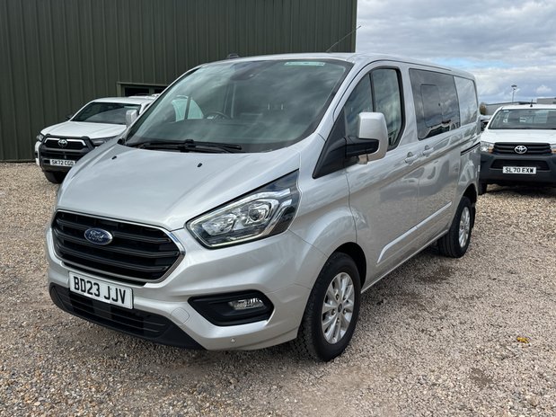 Ford Transit Custom Crew Cab AUTO SWB L1H1 Low Roof Limited 320 Air Con Alloys Sensors Cam EURO 3