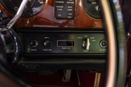 Rolls-Royce Silver Shadow II 19