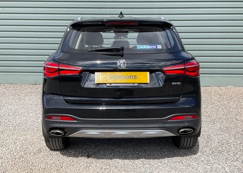 MG HS 1.5 T-GDI EXCITE 9