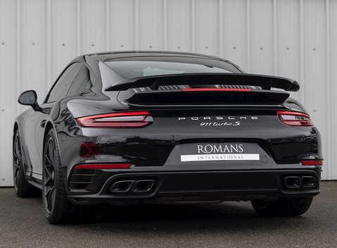 Porsche 911 (991.2) Turbo S 3