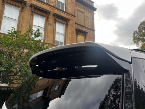 Land Rover Discovery HSE 44