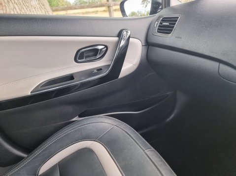 Kia Ceed CRDI 4 TECH ECODYNAMICS 45