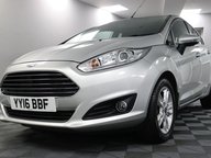 Ford Fiesta ZETEC 28