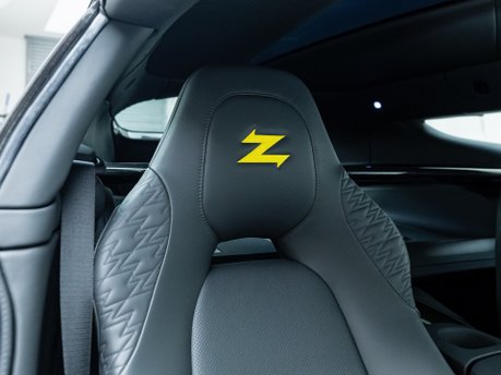 Aston Martin Vanquish ZAGATO Shooting Brake 