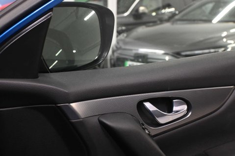 Nissan Qashqai 1.3 Qashqai N-Motion DiG-T 5dr 36