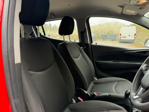 Vauxhall Viva 1.0i SE Euro 6 5dr (a/c) 6