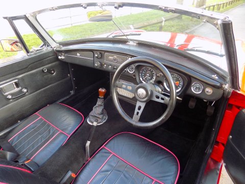 MG MGB MKII ROADSTER 55