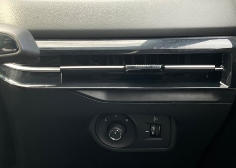 MG MG4 EV 51kWh SE 19