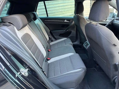 Volkswagen Golf 2.0 TSI BlueMotion Tech R Hatchback 5dr Petrol Manual 4Motion Euro 6 (s/s) 29