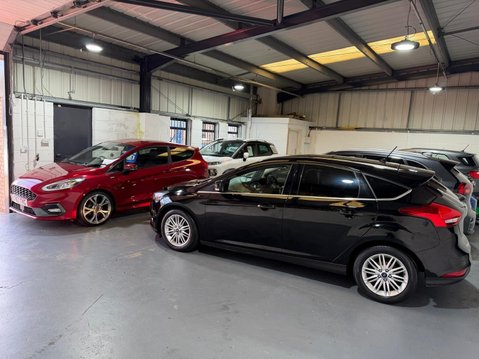 Ford Focus 1.0T EcoBoost Zetec Edition Euro 6 (s/s) 5dr 5