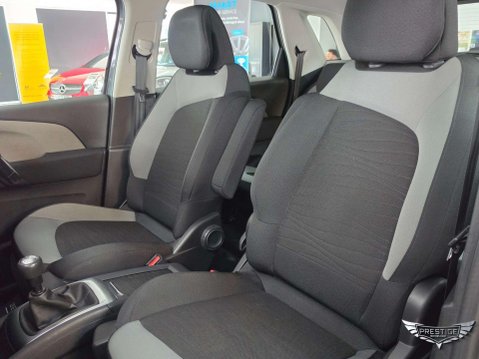 Citroen C4 Picasso 1.6 BlueHDi Exclusive Euro 6 (s/s) 5dr 23