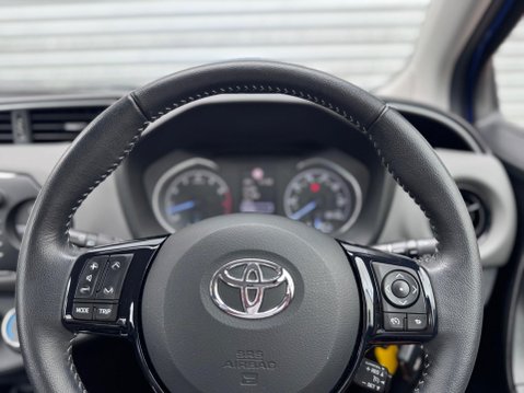 Toyota Yaris 1.5 VVT-i Icon Tech Hatchback 5dr Petrol Manual Euro 6 (111 ps) 46