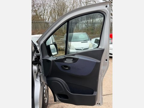 Vauxhall Vivaro 1.6 CDTi 2700 BiTurbo ecoFLEX Panel Van 5dr Diesel Manual L1 H1 Euro 5 (s/s 31