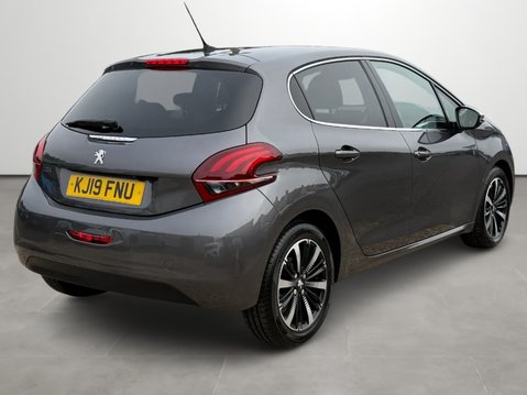 Peugeot 208 1.2 PureTech 110 Tech Edition 5dr 9