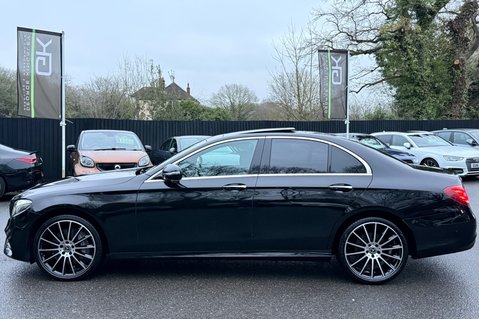 Mercedes-Benz E Class E 400 D 4MATIC AMG LINE PREMIUM PLUS - RARE -20 INCH ALLOYS -PAN ROOF  11