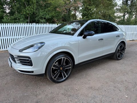 Porsche Cayenne V6 PLATINUM EDITION 3