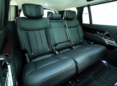 Land Rover Range Rover D350 Autobiography LWB 7 Seater 13