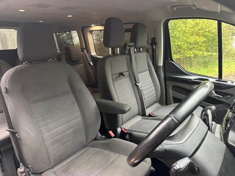 Ford Tourneo Custom 2.0 320 EcoBlue Titanium Minibus Double Cab 5dr Diesel Auto L1 Euro 6 (s/s) 10
