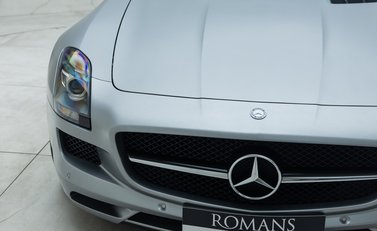 Mercedes-Benz SLS AMG GT 28