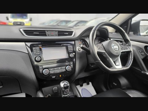 Nissan Qashqai TEKNA DIG-T 13