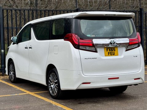 Toyota Alphard 3.5 V6 EXECUTIVE LOUNGE 7 SEAT 44