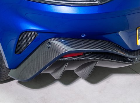 Aston Martin V12 Vantage ROADSTER 46